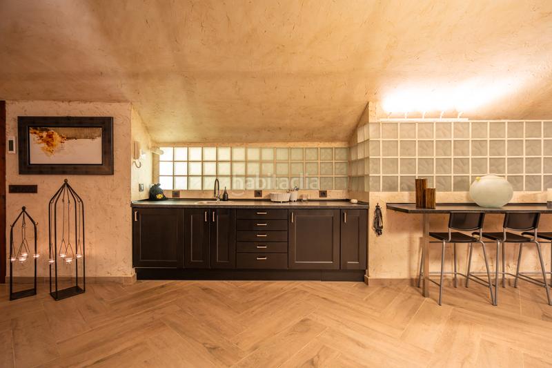 Foto 03e35d72-3939-4224-b869-1067925faaf0. Xalet amb xemeneia calefacció piscina a Manzanares el Real