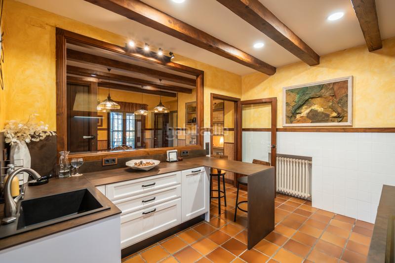 Foto 0e3d957b-7a66-44c0-8b83-4104cbdbc9f5. Xalet amb xemeneia calefacció piscina a Manzanares el Real