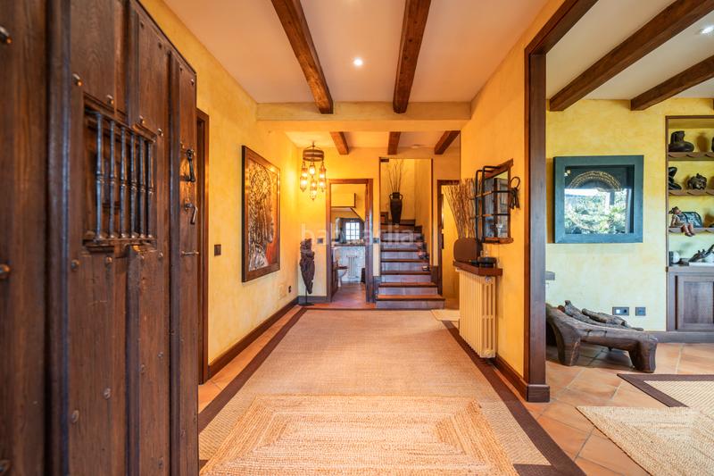 Foto 8cff4de2-1498-4043-9043-78ede6708a80. Xalet amb xemeneia calefacció piscina a Manzanares el Real