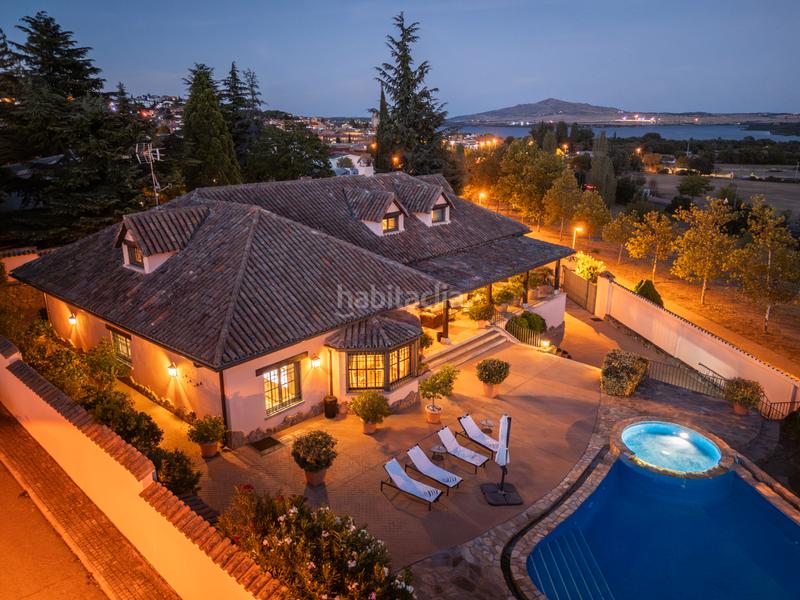 Foto 9e7a37a3-52ec-4592-b9aa-0b30f0d9adb9. Xalet amb xemeneia calefacció piscina a Manzanares el Real