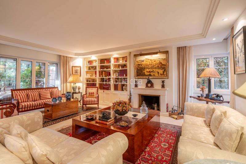 Foto 05987a76-6850-470c-8393-d291ed219343. Doppelhaus mit heizung parking pool in Las Marías Torrelodones