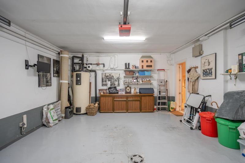 Foto 081647ff-c858-4d62-928e-d45f0967ea91. Doppelhaus mit heizung parking pool in Las Marías Torrelodones