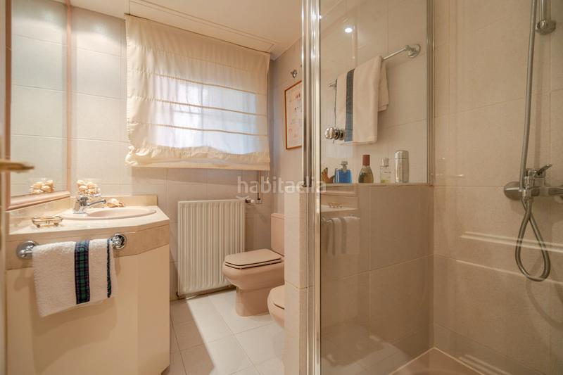 Foto 1c9dee23-d727-4303-ab4e-f9f4809bf649. Doppelhaus mit heizung parking pool in Las Marías Torrelodones