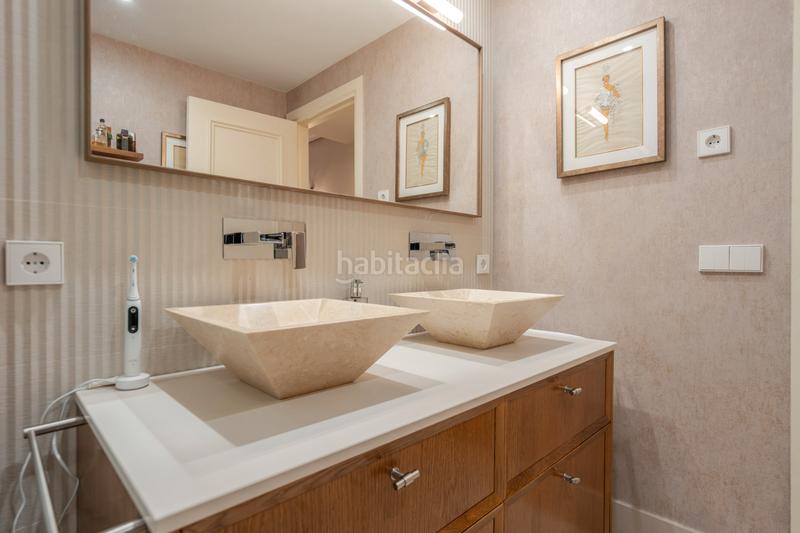 Foto 3a7ea560-eb58-4cdb-91e8-cf34b8e5027c. Doppelhaus mit heizung parking pool in Las Marías Torrelodones