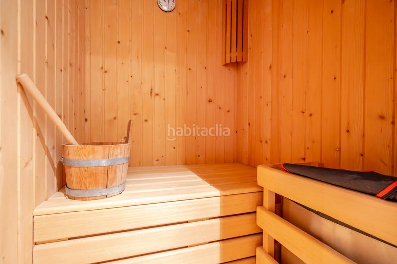 Foto bbfb8216-432a-46f5-91fa-ef8464f1176b. Doppelhaus mit heizung parking pool in Las Marías Torrelodones