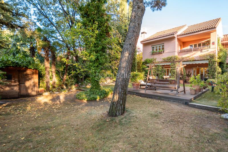 Foto c1a2573b-04aa-4d62-bef9-a4565d853890. Doppelhaus mit heizung parking pool in Las Marías Torrelodones