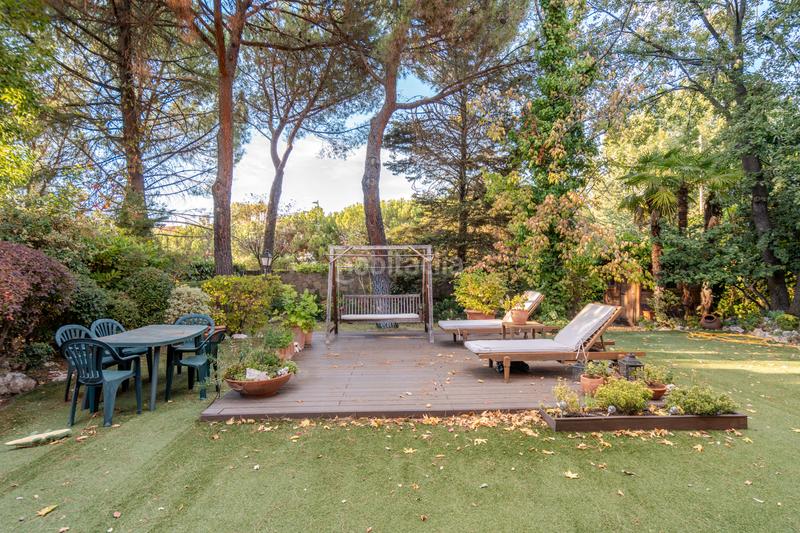 Foto ca19d45a-ced8-439e-b021-63ad032c88b7. Doppelhaus mit heizung parking pool in Las Marías Torrelodones