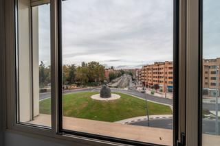 Ático  Avenida de la ermita. ^**^precioso ático de 2 dormitorios con increíble terraza solári