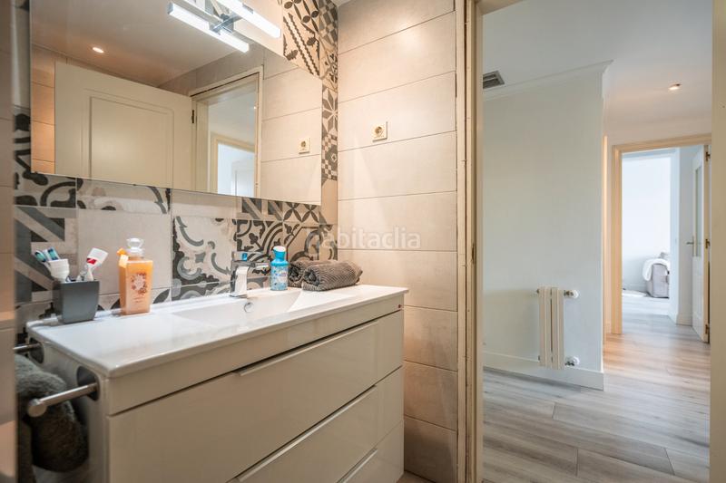 Foto 2c4affec-2d78-449c-8d5a-0ba269f4c9fd. Attico con riscaldamento parcheggio piscina in Arroyo de la Vega La Moraleja