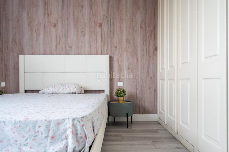 Foto 6cd724f7-8ffd-4dbe-a1d8-e53d00d215d4. Attico con riscaldamento parcheggio piscina in Arroyo de la Vega La Moraleja