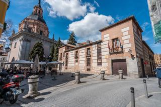 Lloguer Local Comercial  Costanilla de san pedro. ^**^local comercial con historia y carácter en la cava baja, mad