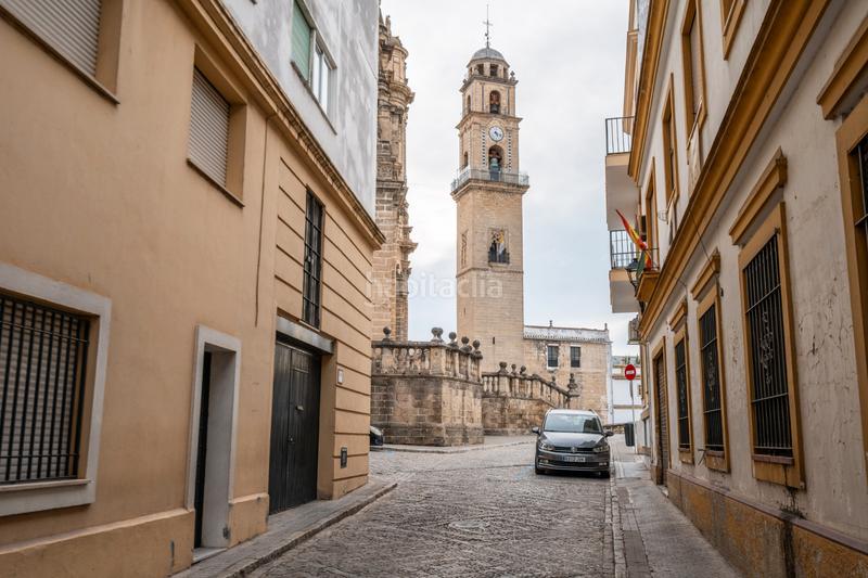 Foto 2e62b1a0-cf61-4384-b509-e9cb553c2e2b. Casa amb xemeneia calefacció a Centro Jerez de la Frontera