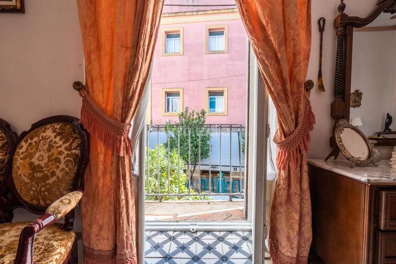 Foto a6eb6b09-c2a2-4e56-889e-156020541aee. Casa amb xemeneia calefacció a Centro Jerez de la Frontera