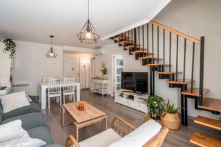 Duplex à Villalba Pueblo. ^**^moderno dúplex con garaje en pleno centro de collado villalb