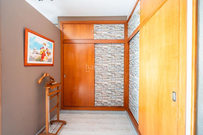 Foto 2f586cf6-86c3-4ce2-8892-d0dd56678ce7. Casa adossada amb xemeneia calefacció aparcament piscina a Galapagar