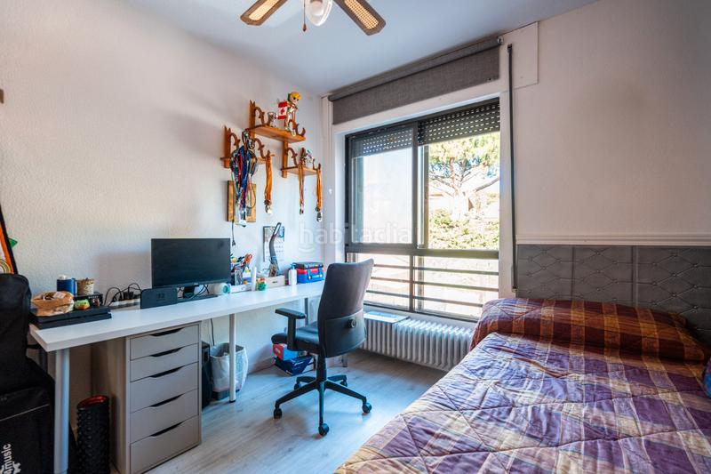 Foto 3e5f10d8-28ef-4b45-ba2b-25d4806f2e65. Casa adossada amb xemeneia calefacció aparcament piscina a Galapagar