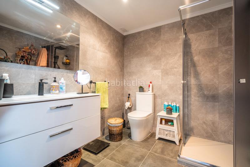 Foto ed003a4d-7138-42d3-9741-76dcb91499fc. Casa adossada amb xemeneia calefacció aparcament piscina a Galapagar