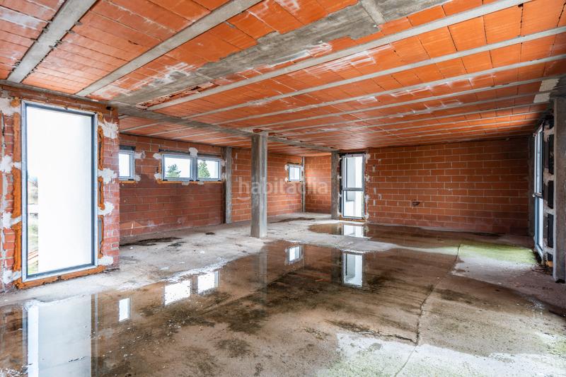 Foto 38776bf5-928d-49be-8f86-48204488fe48. Chalet with fireplace heating parking pool in Los Ángeles de San Rafael Espinar (El)