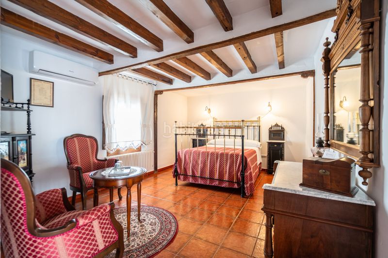 Foto 6176036c-3b43-4387-8bb2-36ad6296bc2d. Edifici a Toboso (El)