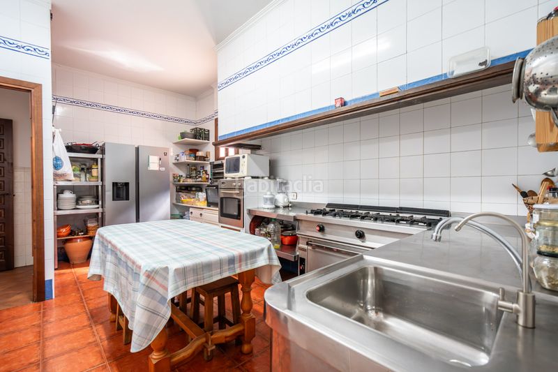 Foto e3ec2259-4723-48d9-965c-adbfddd1152f. Edifici a Toboso (El)