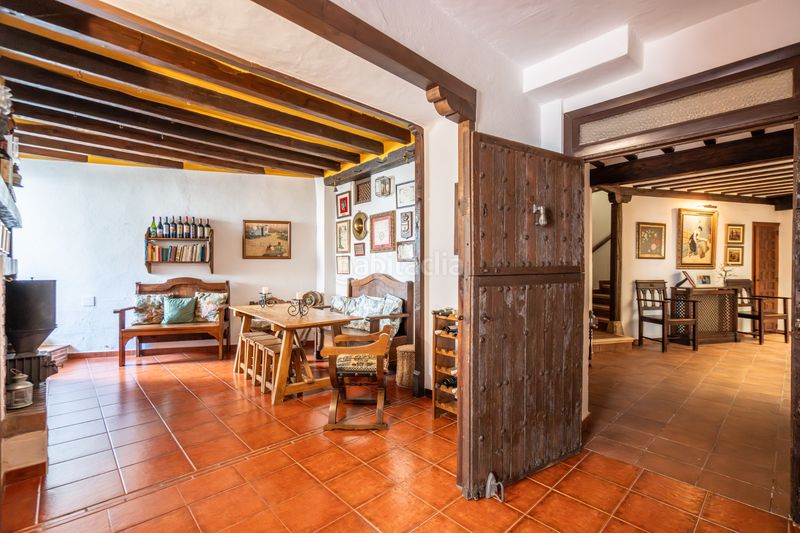 Foto ea841793-158f-4aab-9820-cd24cfe90117. Edifici a Toboso (El)