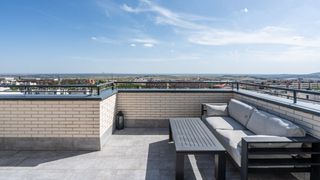 Casa pareada en San Crispín-La Estación Consorcio. ^**^exclusivo chalet pareado con jardin y vistas a la sierra y a