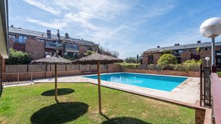 Appartamento in El Pinar-Punta Galea. ^**^piso en venta en punta galea, las rozas - ideal para familia