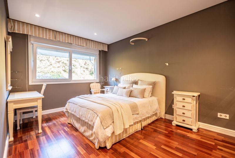 Foto 43be37ba-f679-4792-827a-a408f86b8994. Chalet mit kamin parking pool in El Pinar-Punta Galea Rozas de Madrid (Las)