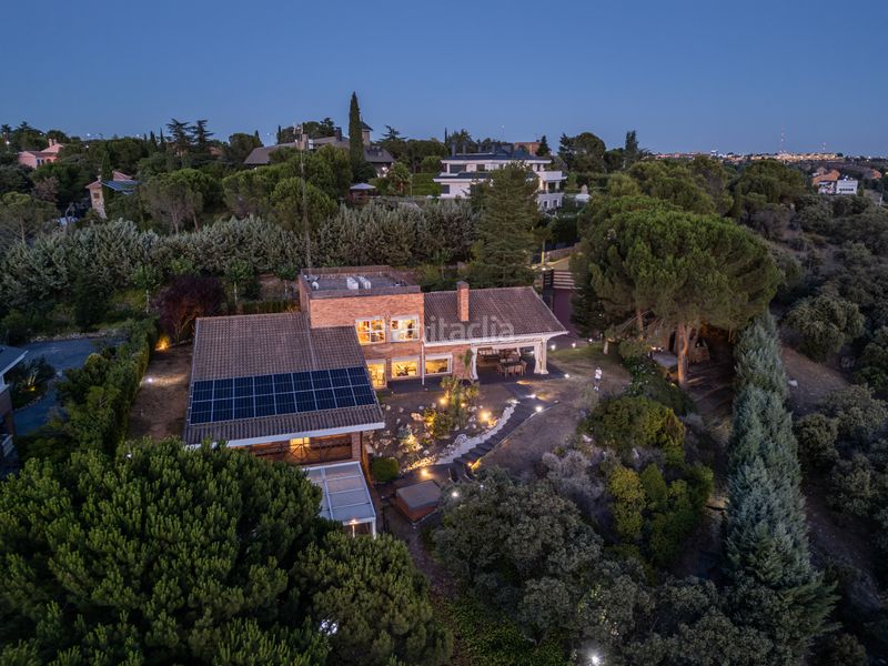Foto ab4440f7-9708-4d07-b005-c8e8aa957658. Chalet mit kamin parking pool in El Pinar-Punta Galea Rozas de Madrid (Las)