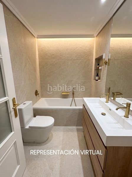 Foto 0caa71ed-2ebb-4a42-854c-6c99689170df. Casa adossada amb xemeneia calefacció aparcament piscina a Galapagar