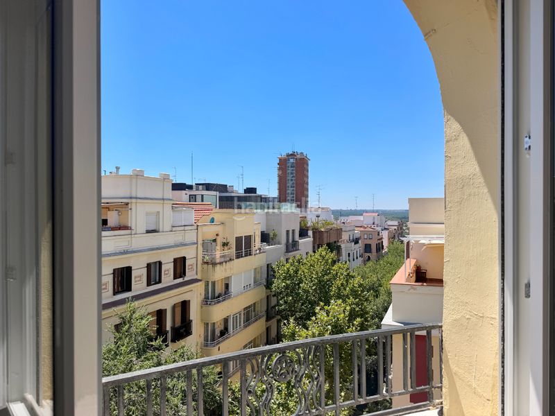 Foto 4d1cbc3a-67f0-4925-bf5d-6f1bce396bf0. Àtic amb calefacció a Argüelles Madrid