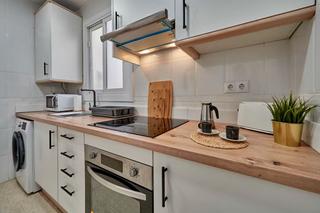 Location Appartement  Carrer igualada. Apartamento nuevo en el centro