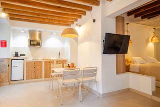 Alquiler Piso  Carrer de sant agustí. Encantador apartamento