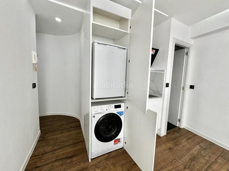 Foto 30aabc2c-050f-4e7f-ba49-8e2c845264cc. Estudio en Guindalera Madrid