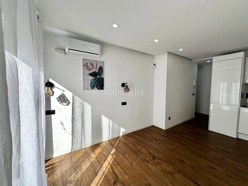 Foto b52a790f-0080-4e72-a6e2-7650402a8129. Estudio en Guindalera Madrid