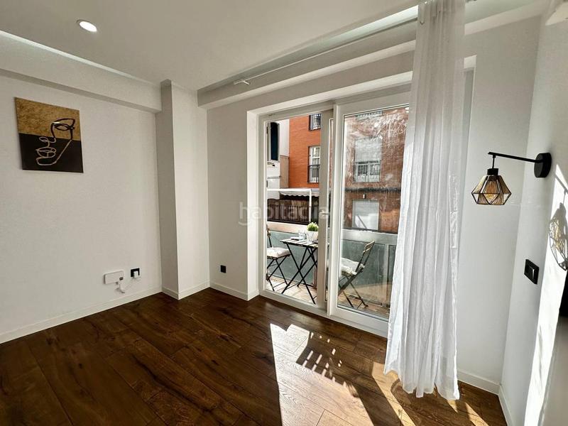 Foto e74f1782-d1b5-4c48-87a4-a2947d3fbba6. Estudio en Guindalera Madrid