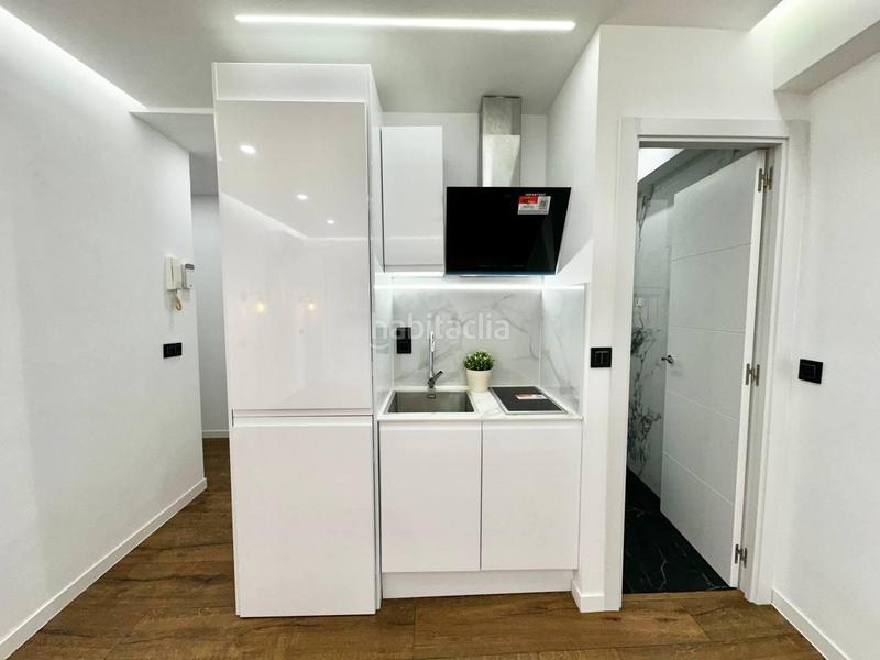 Foto 3e414717-3874-48d4-8738-7c65a1d9ea26. Estudio en Guindalera Madrid
