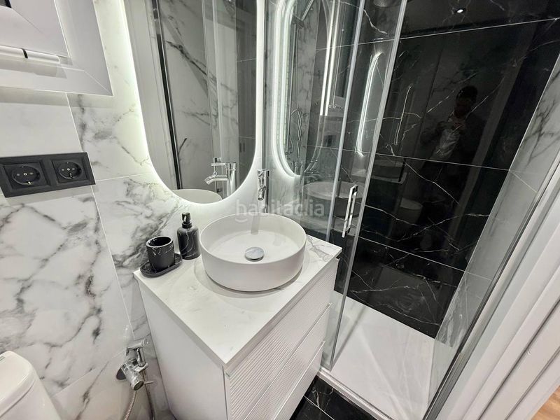 Foto 1844bbcc-20b6-4ab8-9d4e-a9919d901bc8. Pis a Aluche Madrid