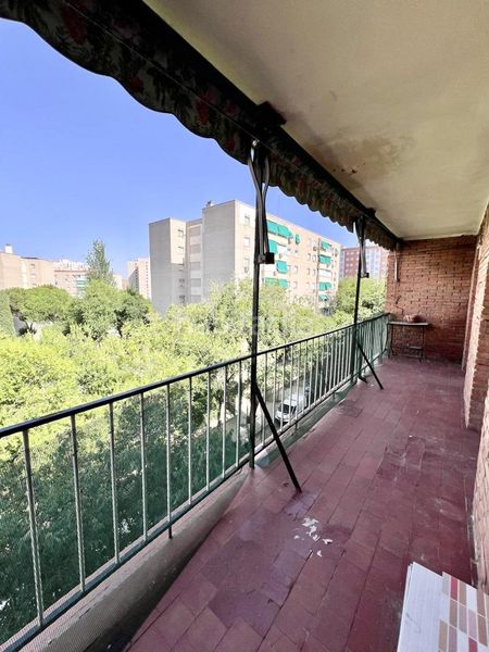 Foto 572cad5b-5d20-4f28-adc7-d0e2eeb1b9d3. Pis a Aluche Madrid
