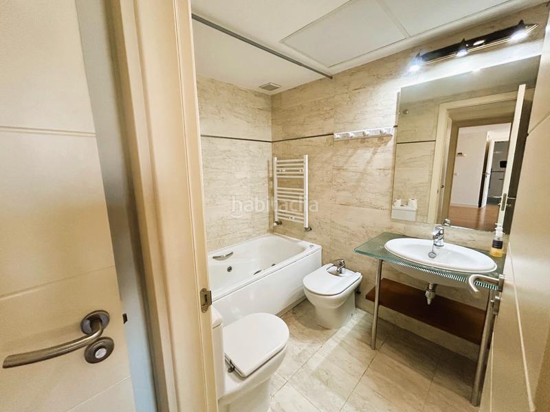 Foto 454f4e0c-6a7c-412f-9d08-73fda9efa36a. Location appartement avec chauffage parking piscine dans Madrid