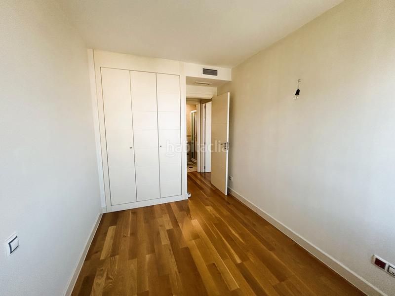 Foto 80aee57e-7a0a-4426-8c9f-d6e200fc47af. Location appartement avec chauffage parking piscine dans Madrid