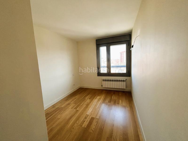 Foto a4be806c-fba2-4ee7-bad8-499e4735b952. Miete etagenwohnung mit heizung parking pool in San Juan Bautista Madrid