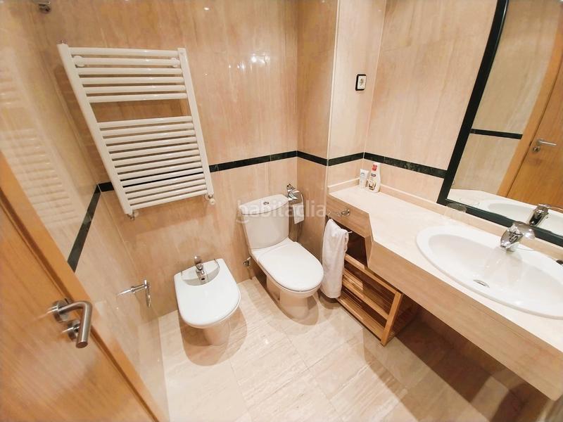 Foto a548a6b8-9cf3-4243-99aa-ed7c10f0d5e4. Alquiler piso ¡magnífico piso amueblado de 2 dormitorios y 2 baños en Sanchinarro! en Madrid
