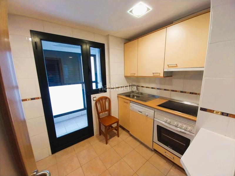 Foto 86c55c5b-451f-49f4-bf1f-844aa84de296. Miete etagenwohnung mit heizung parking pool in Sanchinarro Madrid