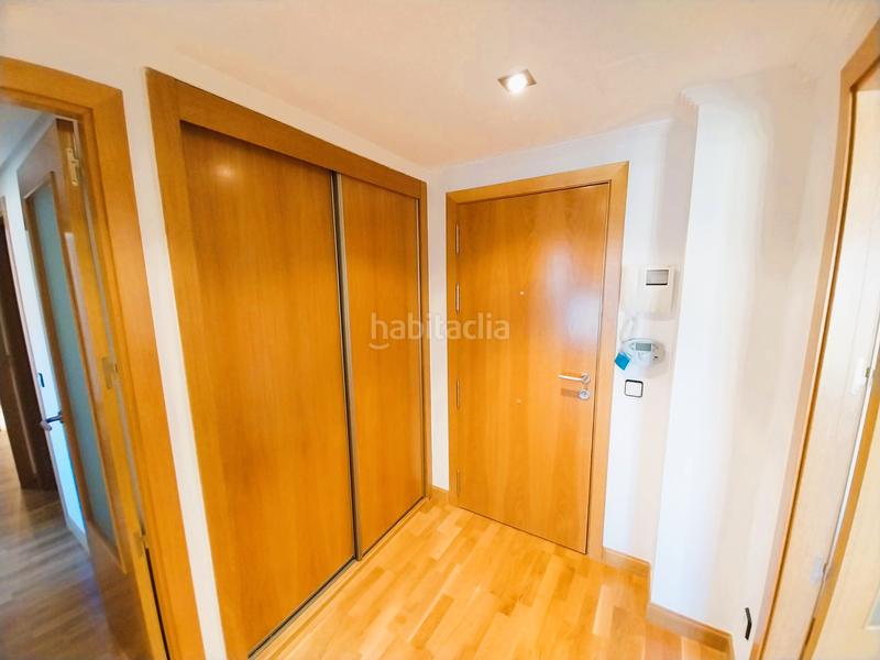 Foto 3d192090-5e71-49dd-ba1a-fde94981e3b6. Rent flat with heating parking pool in Sanchinarro Madrid