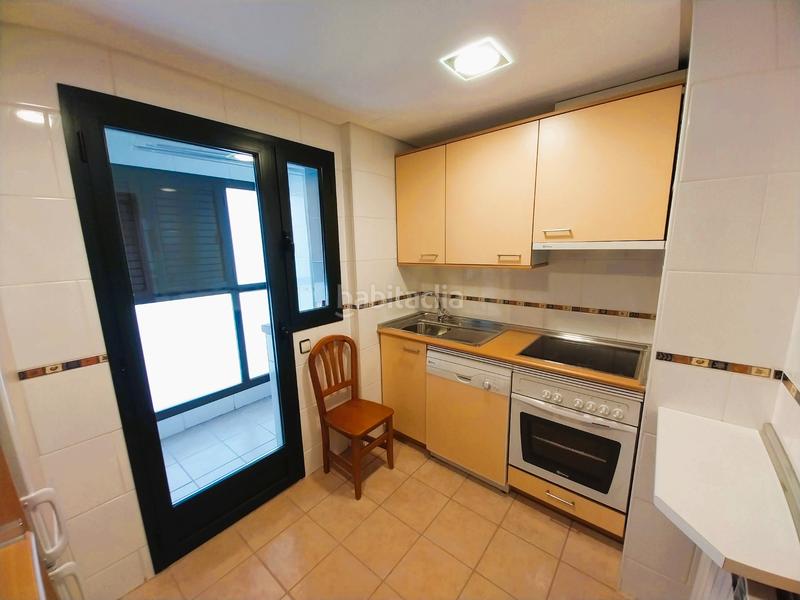 Foto 68fda62c-c26c-4f91-a92c-c95d1844e549. Rent flat with heating parking pool in Sanchinarro Madrid