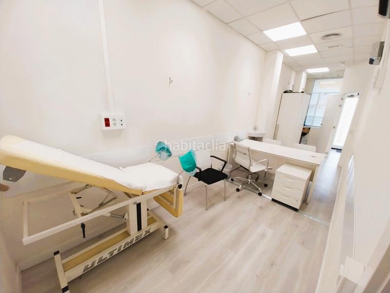 Foto cab3d45c-15ce-44b3-8010-7f74527c9cfd. Lloguer oficina amb calefacció aparcament a San Juan Bautista Madrid