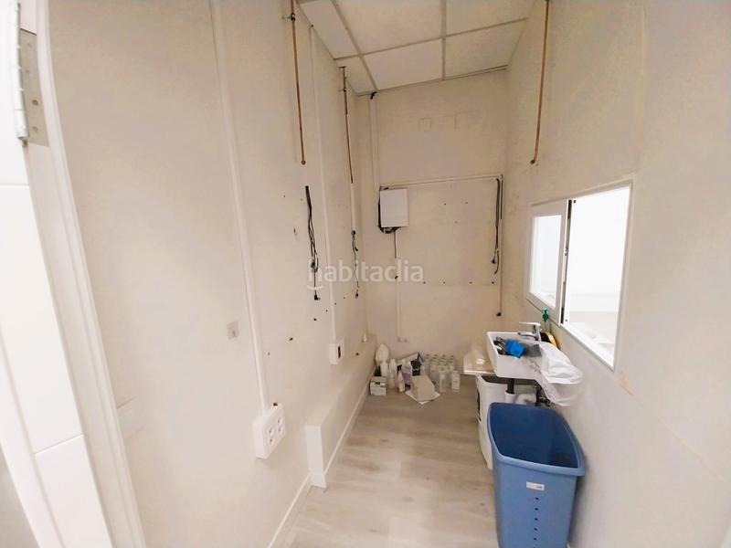 Foto 2812fa89-cbdd-456b-8c8b-e6d435350843. Location bureau avec chauffage parking dans San Juan Bautista Madrid