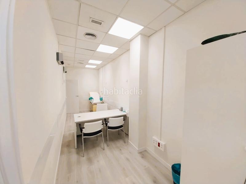 Foto 7a07290c-b0e8-4aaf-877f-49eafeff2a1e. Location bureau avec chauffage parking dans San Juan Bautista Madrid