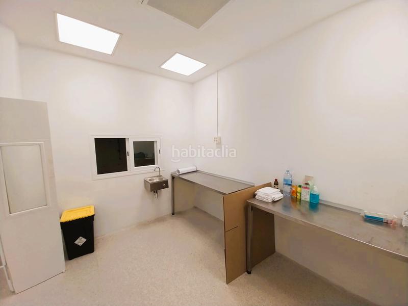 Foto 7cbc3f20-ca56-4e52-8f28-6f58cf589193. Location bureau avec chauffage parking dans San Juan Bautista Madrid